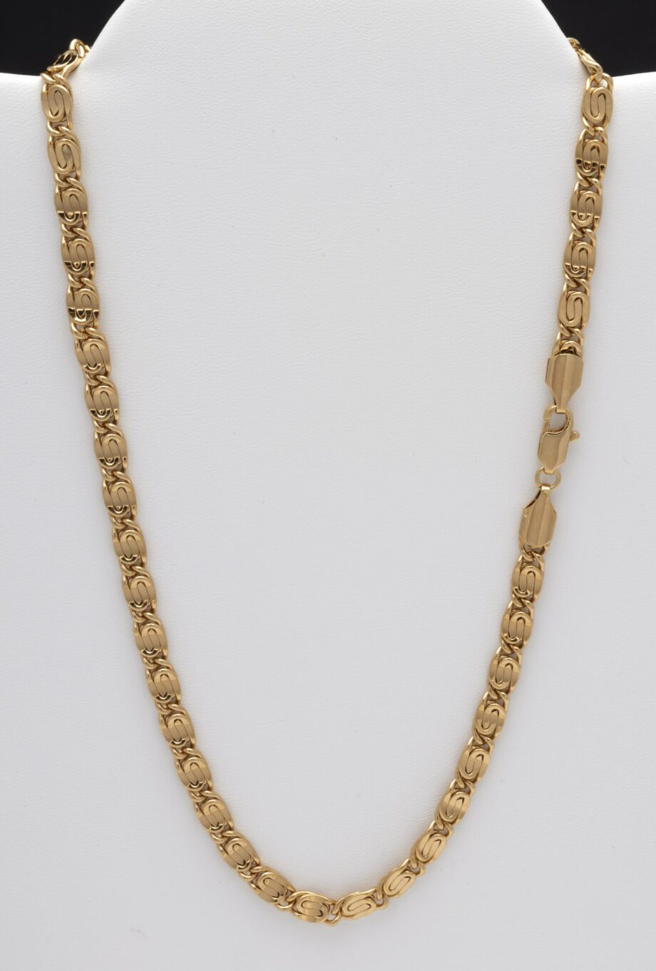 047B | Large Diamond Cut Scroll Chain