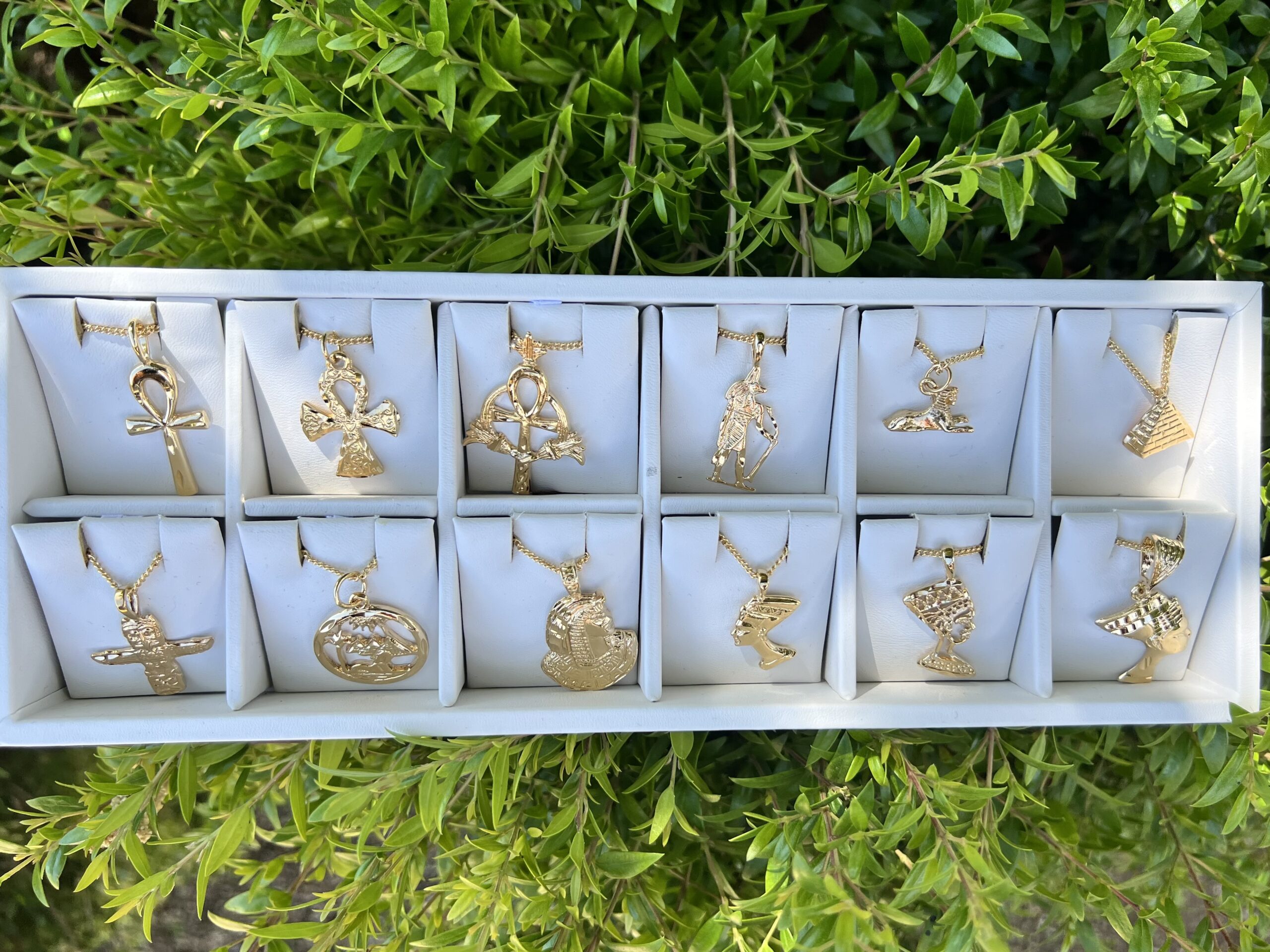Egyptian - 12 Charms & Chains - With Display | Collection