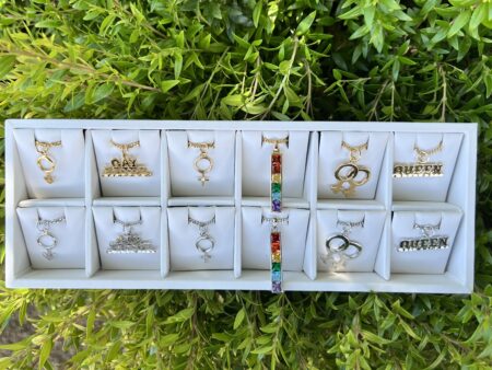 Gay Pride - 12 Charms & 12 Chains (32B - 18" & 20") With Display | Collection
