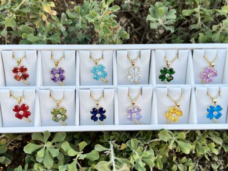 12 CZ Birthstone Clovers With Chains (6 Each - 32A-18" & 32A-20") With Display | Collection