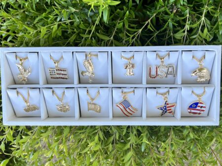 God Bless America - 12 Charms & Chains - With Display  | Collection